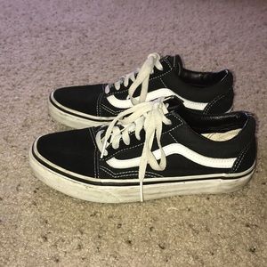 Black vans old skool